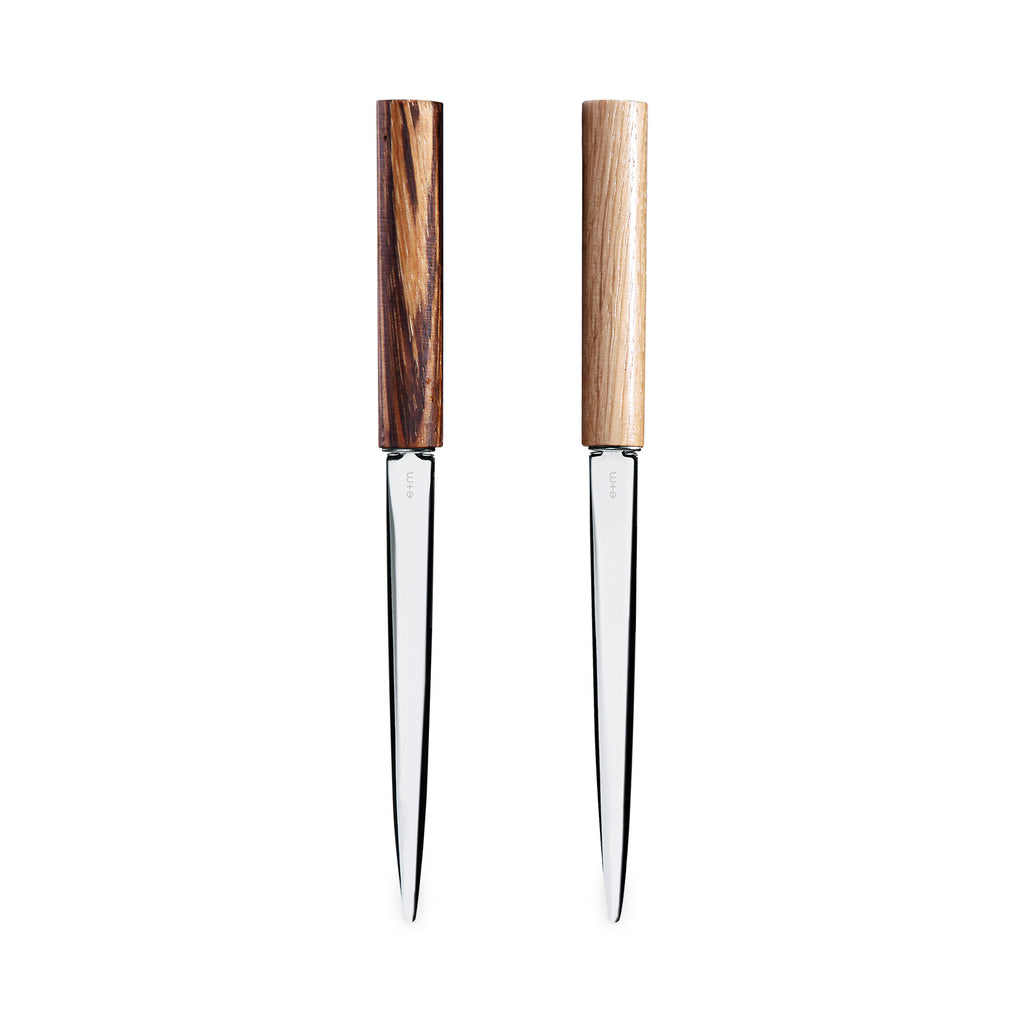 Brieföffner MAXIMO aus Eichenholz und dunklem Zebranoholz mit vernickelter Klinge. Von e+m Holzprodukte. Handgefertigtes Design-Accessoire aus Deutschland für stilvolles Öffnen von Briefen.