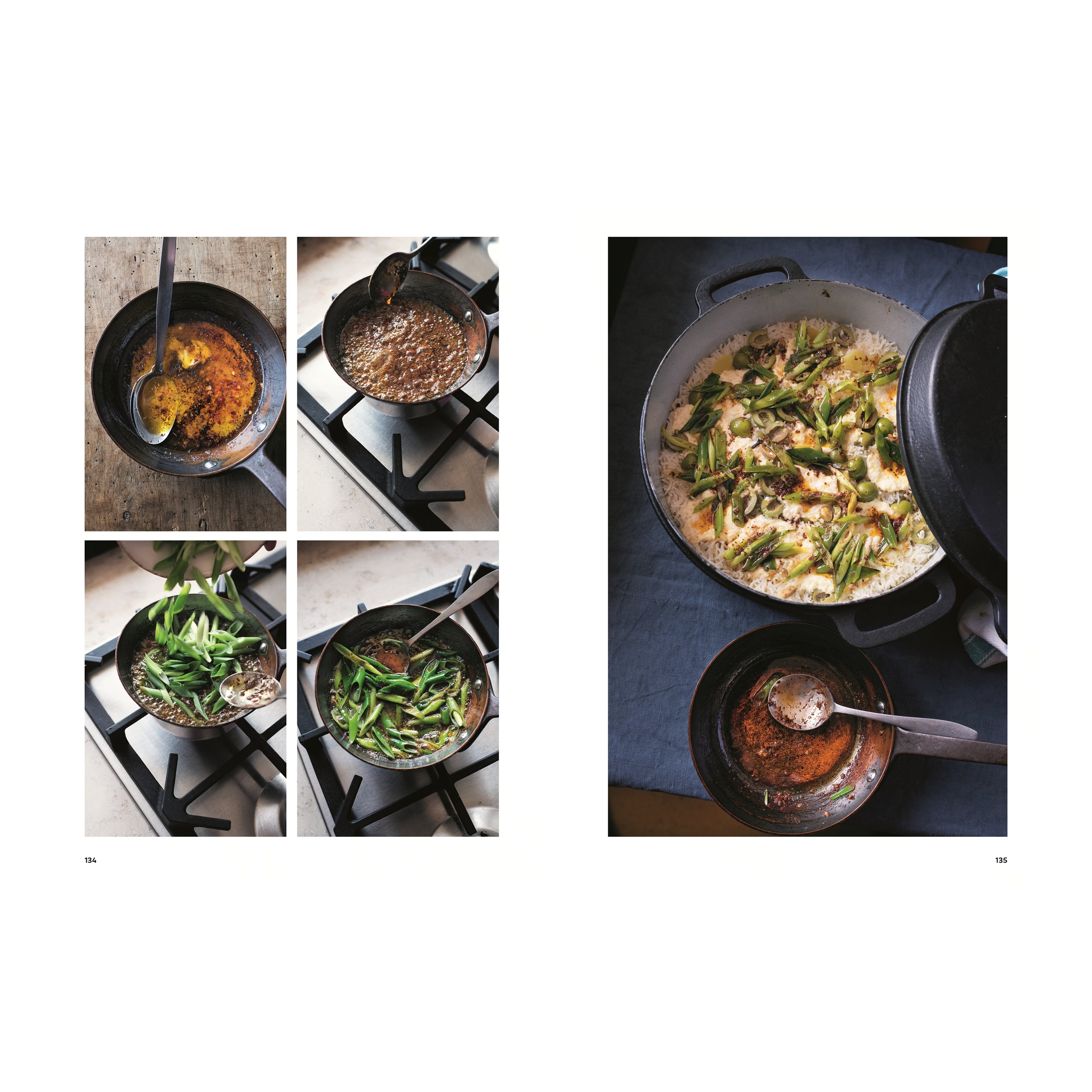 Gericht mit Reis (Seite 134–135): Mehrere Zubereitungsschritte in kleinen Pfannen, gefolgt von einem großen Topf mit fertig gegartem Reisgericht mit grünem Gemüse, Oliven und Gewürzen. Daneben eine leere Pfanne mit Löffel.