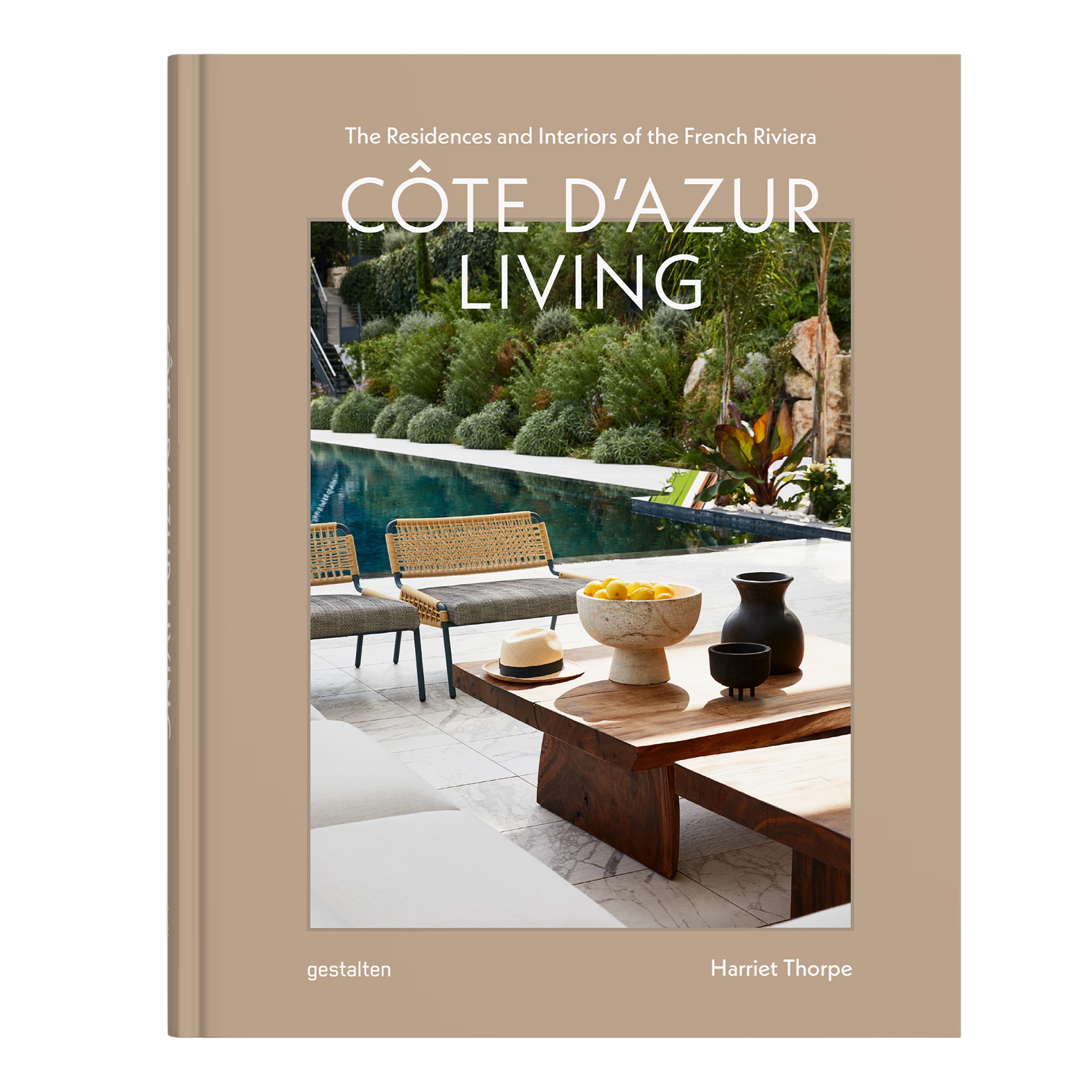 Designbuch Côte d’Azur Living von Harriet Thorpe. Luxuriöses Coffee Table Book über Interior Design, Architektur und Lifestyle an der französischen Riviera, erschienen im gestalten Verlag.