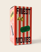Finest Movies Box von Hazel Brugger, Thomas Spitzer und studio ciao. Popcorntüte mit 100 Filmempfehlungen und dazugehörigen Snackempfehlungen.
