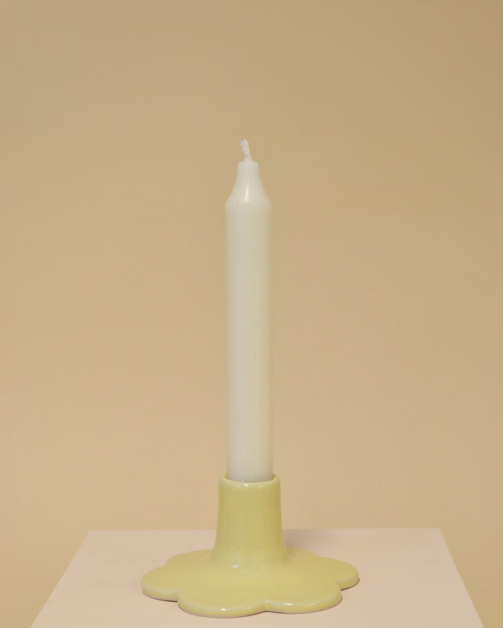 Kerzenhalter Flower Buttergelb