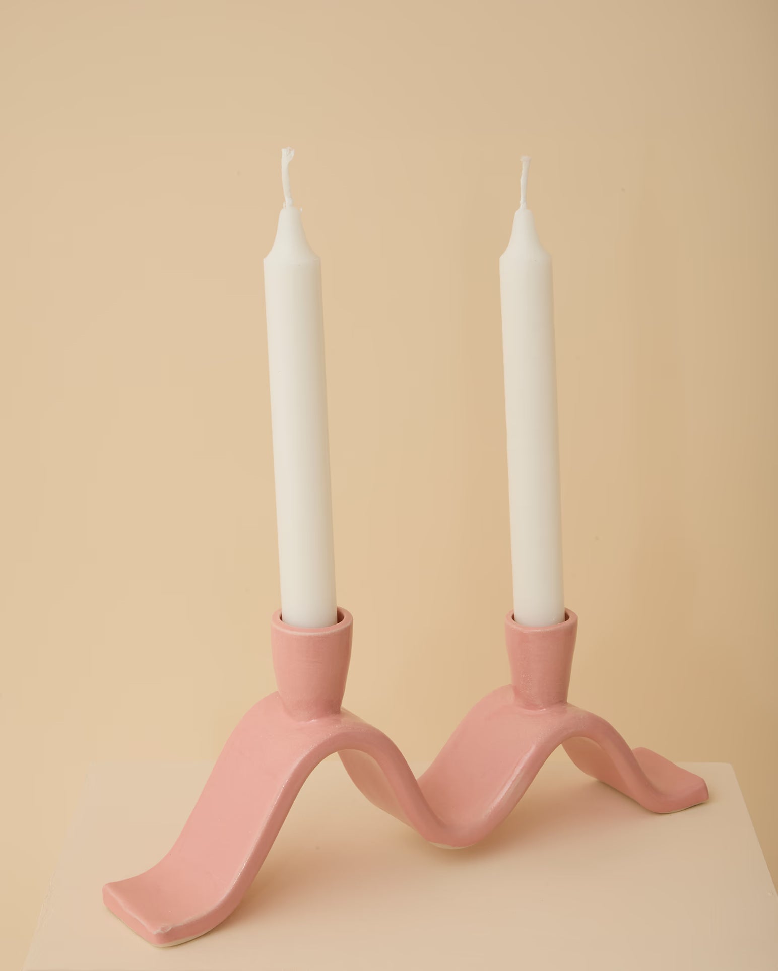 Wavy Candle Holder Pink
