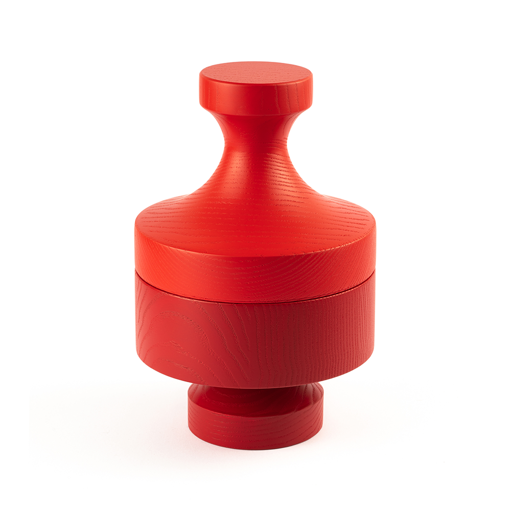 Design object ANUKI red by NIEVEN. Hand-turned ash wood bowl modern home accessory with an organic shape ideal as a jewelry box or decorative bowl made in Germany.