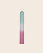 Handgetauchte Dip Dye Stabkerze in Mint und Rosa aus Paraffin, 18 cm hoch, ruhiger Abbrand, gefertigt in Deutschland von Kerzenfarm Hahn